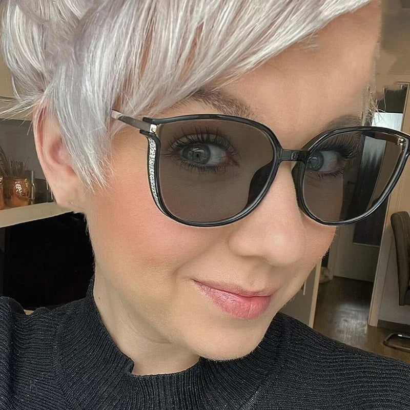 Óculos Multifocal Crystal Fashion com Lentes Fotocromáticas - Últimas Unidades